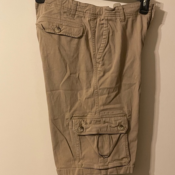 True Craft Other - 💙Boys Cargo Shorts. Size 18. Khaki. Great Condition. Clean‼️Final Price ❣️
